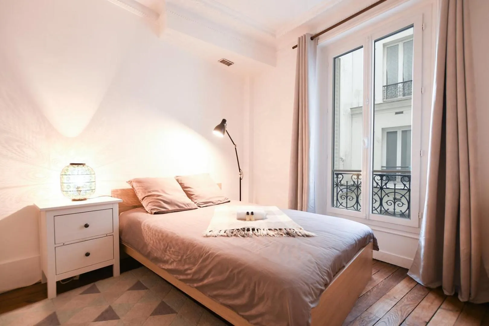 Guestready - Charm An Comfort In Epinettes Paris France